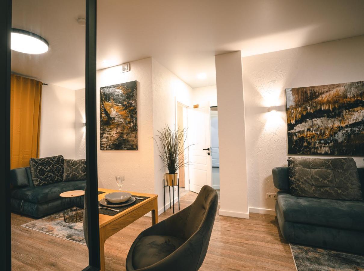 Ravelli 7 Apartment Klaipėda Exteriör bild